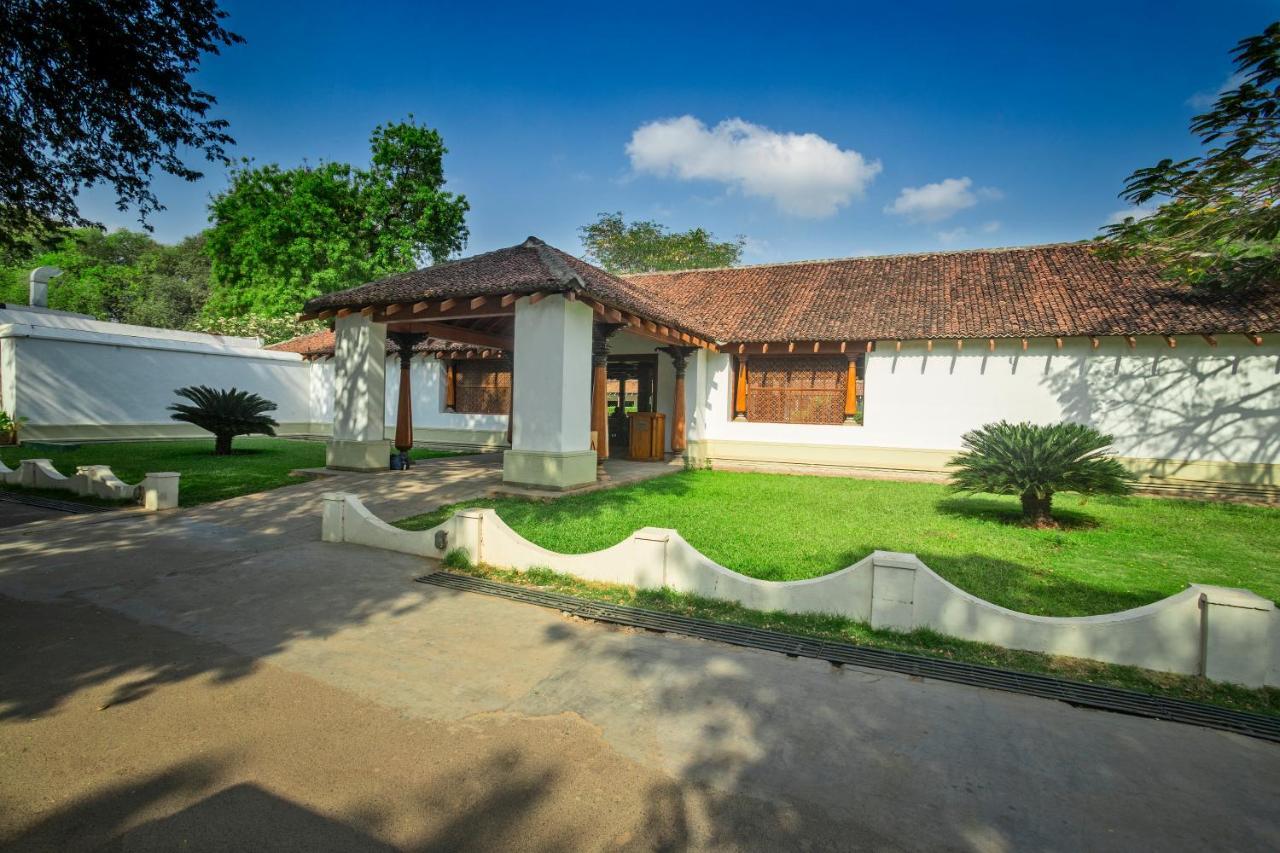 Heritage Madurai Exterior foto The residence of the Sri Lankan Ambassador to Vietnam