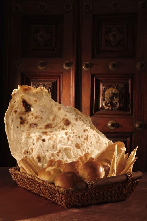 Heritage Madurai Exterior foto Naan bread