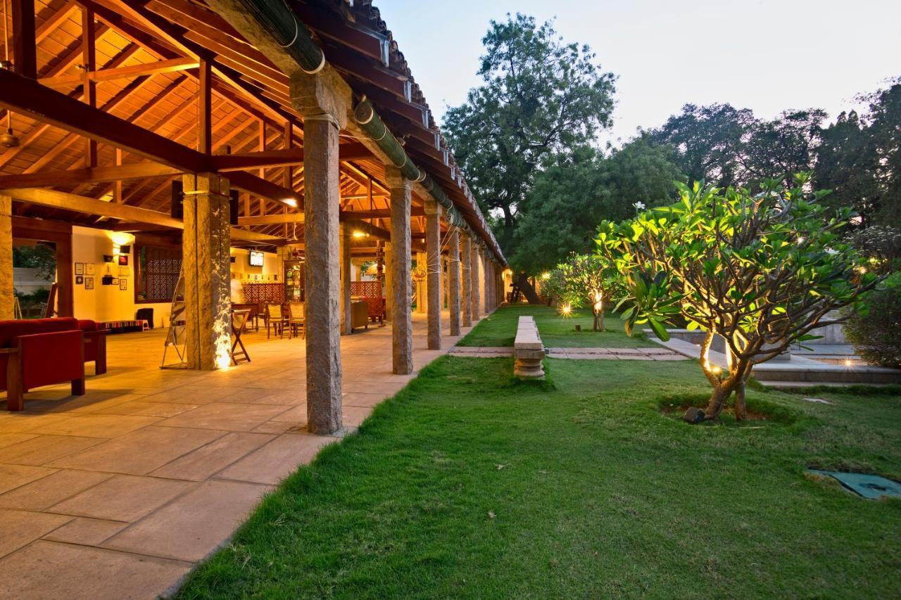 Heritage Madurai Exterior foto The hotel's main building